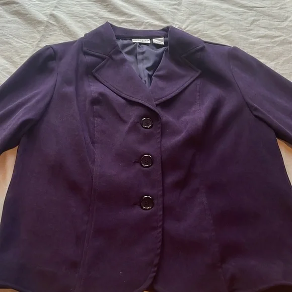 Kim Rogers Dark Purple Plum Blazer.  Size Medium Petite - Picture 2 of 8